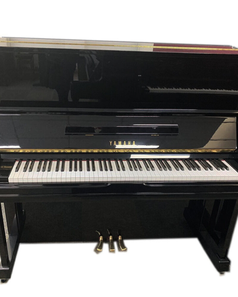 YAMAHA U10A (USED) Upright Piano